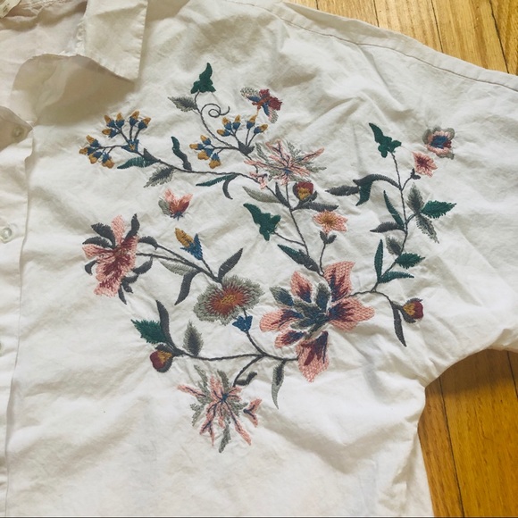 Oversized Embroidered Poplin Shirt - Picture 4 of 8